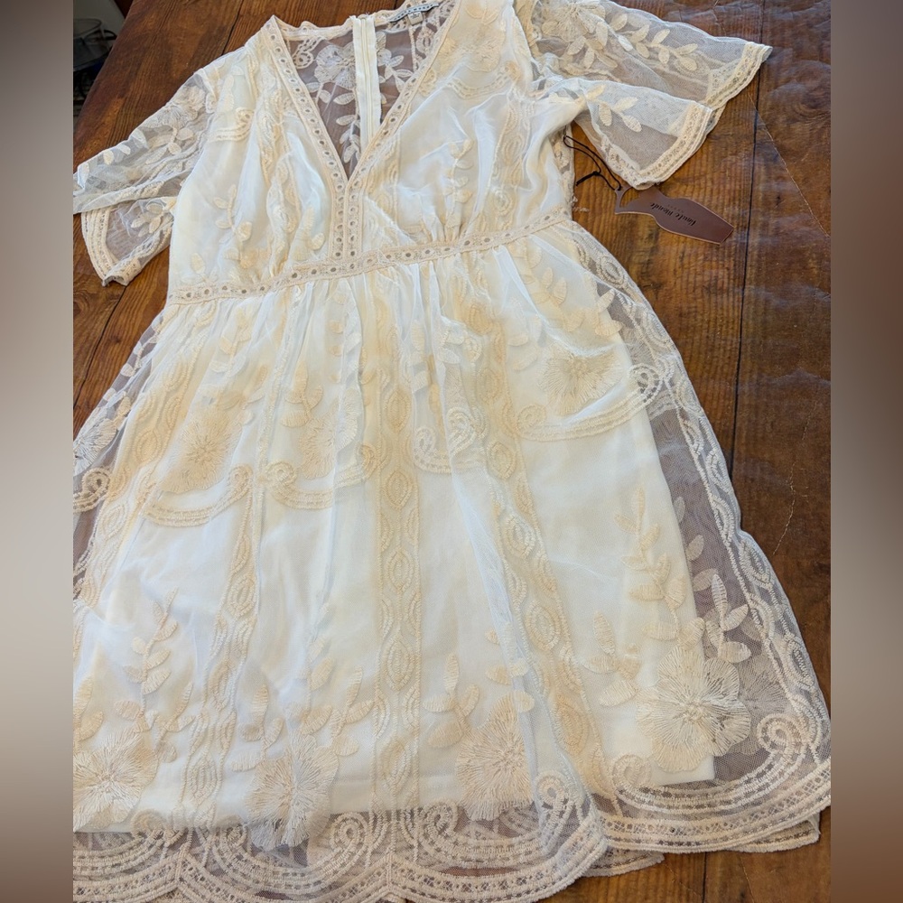 Haute Monde Cream Lace‎ Mini Dress - Picture 4 of 9